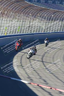 media/Jan-21-2023-Fastrack Riders (Sat) [[fcf3f88a30]]/Level 4/Session 2 Nascar 1/